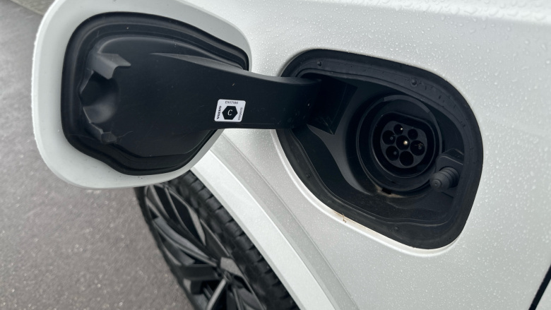 Volvo XC90 2.0 T8 PHEV Plus Dark 5dr AWD Geartronic Estate